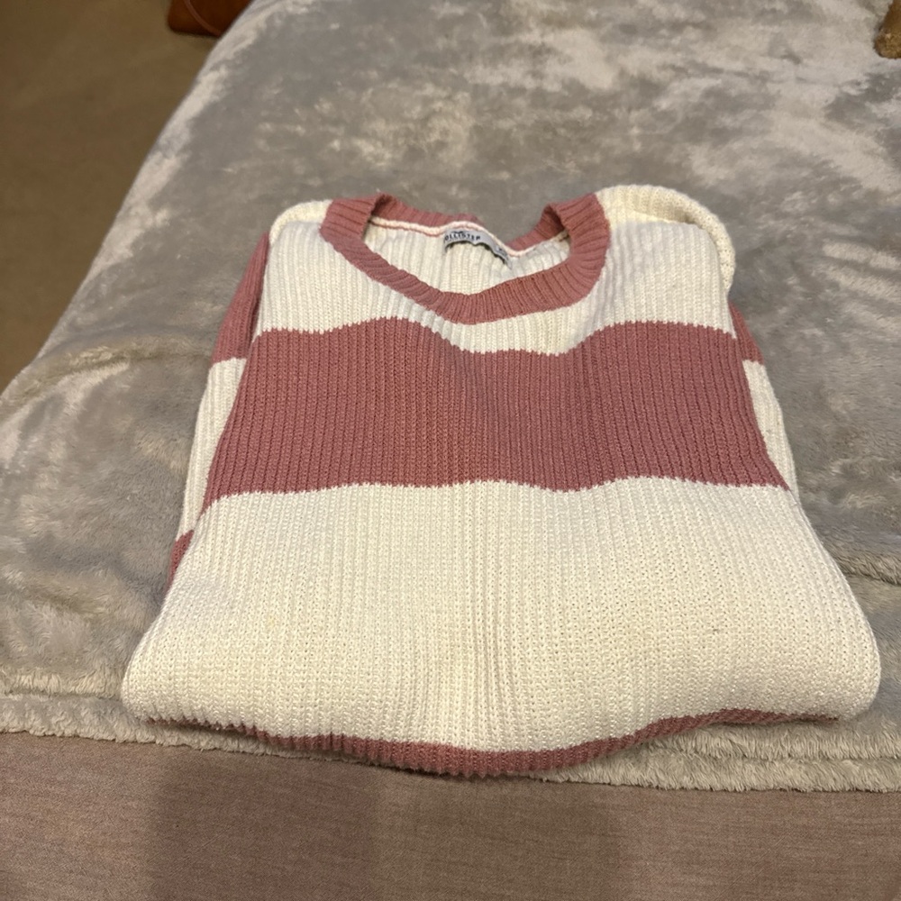 Hollister Pink and Cream Striped V‑Neck Sweater